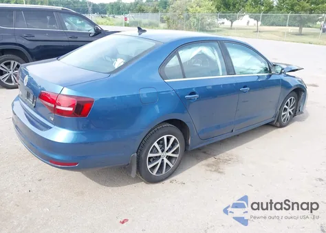 2017 Volkswagen Jetta 1.4T Se z USA, uszkodzony, nr VIN 3VWDB7AJ9HM361812